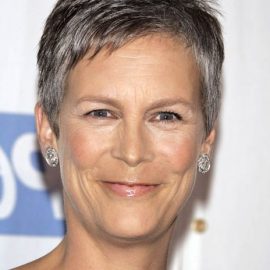 Jamie Lee Curtis short haircut for older women over 50