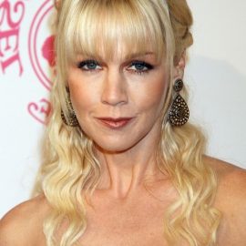 Jennie Garth Hairstyle with Bangs - Feminine Long Hairstyle