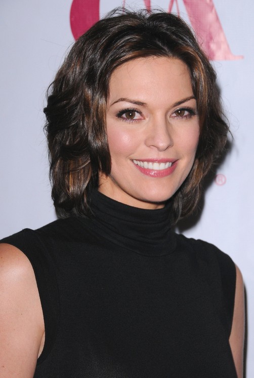 Medium length hairstyles Alana De La Garza hairstyles