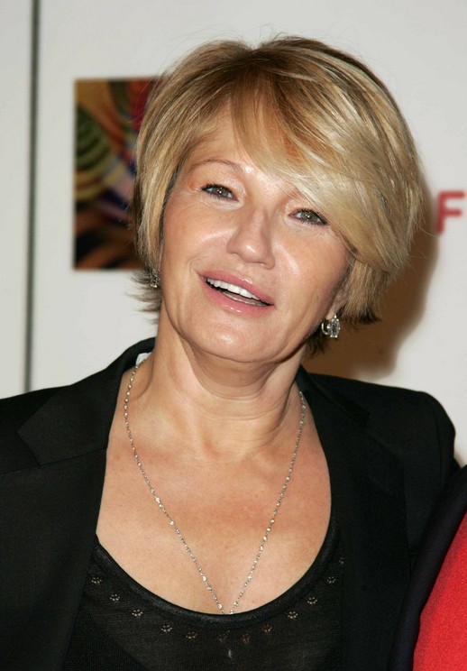 Short Haircut For Mature Women Over 50 Ellen Barkin S Short