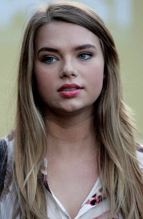 Indiana Evans Long Hairstyles - Summer Hair Ideas 