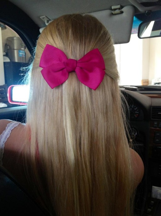 Spring Hair Idea: Smart & Sassy Blonde with Pink Bow 