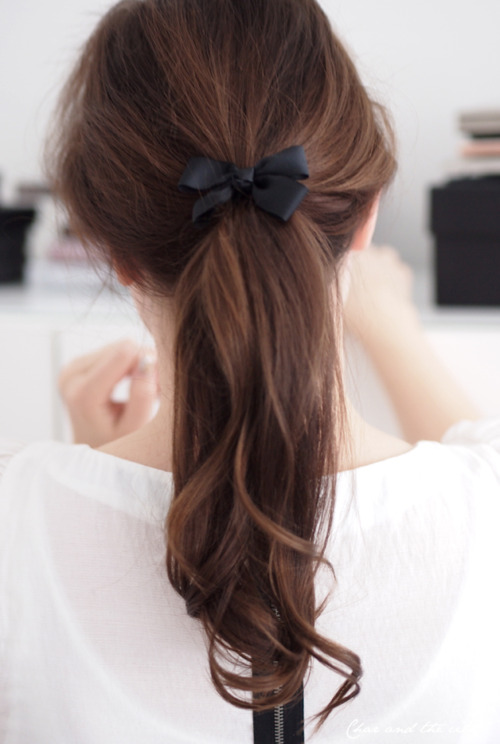 12 Ways to Style a Bow in Hair for All Occasions  The Right Hairstyles