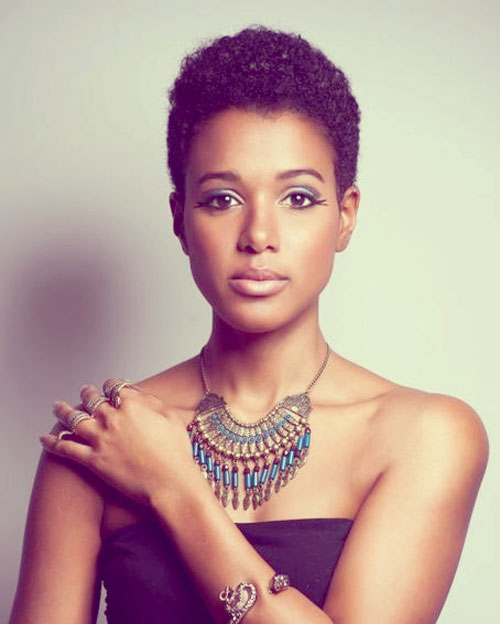 Short Hairstyles For African American Woman