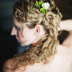DIY Wedding Hairstyles: The Pulled Back Curls