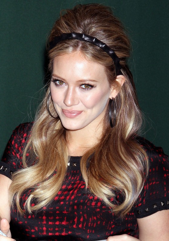 Hilary Duff 1960s Retro Hairstyle for Long Hair