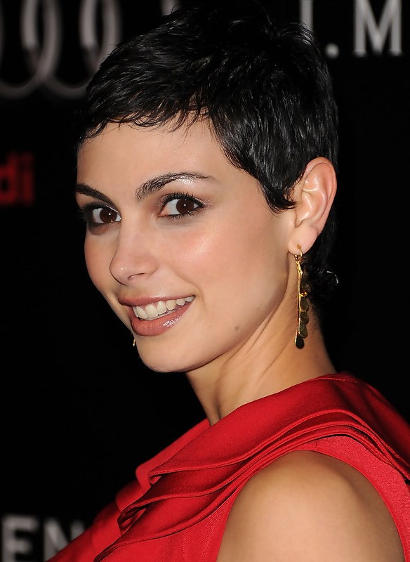 Morena Baccarin Easy Pixie Cut for 2015