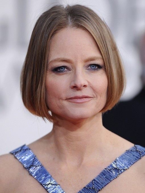 Jodie Foster Simple Short Bob Haircut for Women Over 50
