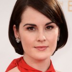 Michelle Dockery short hairstyle with side swept bangs for women