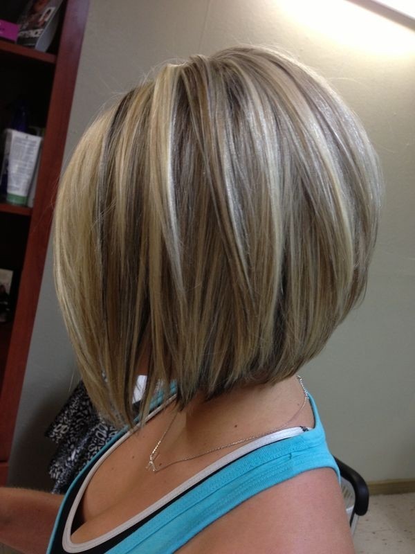 33 Fabulous Stacked Bob Hairstyles for Women - Hairstyles Weekly