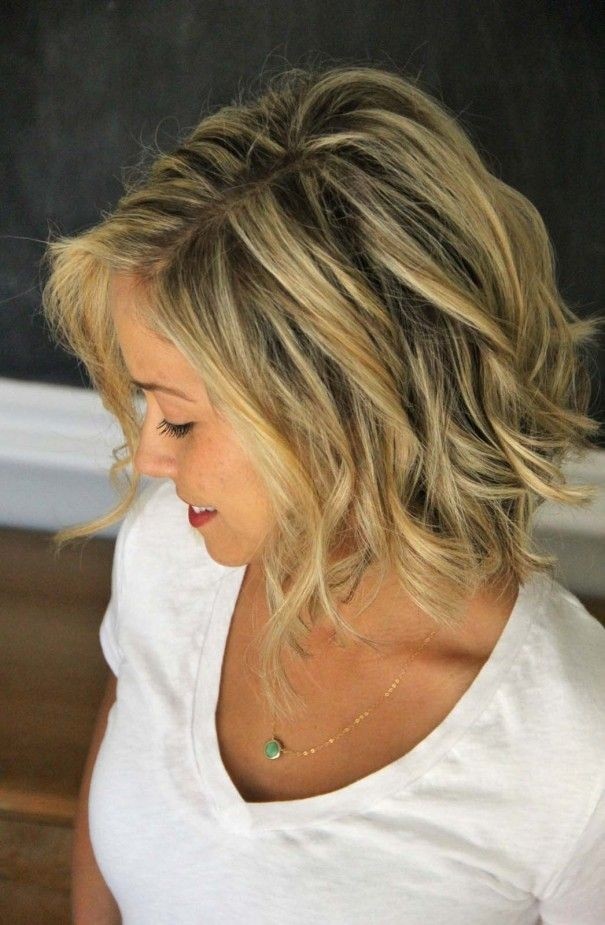 Hair Ideas for Summer: Soft Wavy Bob Hairstyle - Hairstyles Weekly