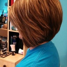 Side View of Simple easy daily bob hairstyle for short hair