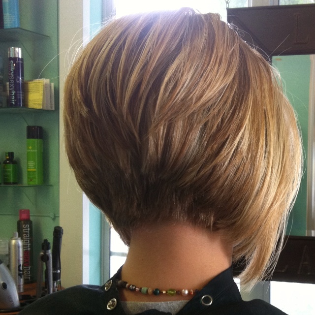 Stacked Bob Haircut For Short Thick Hair Hairstyles Weekly