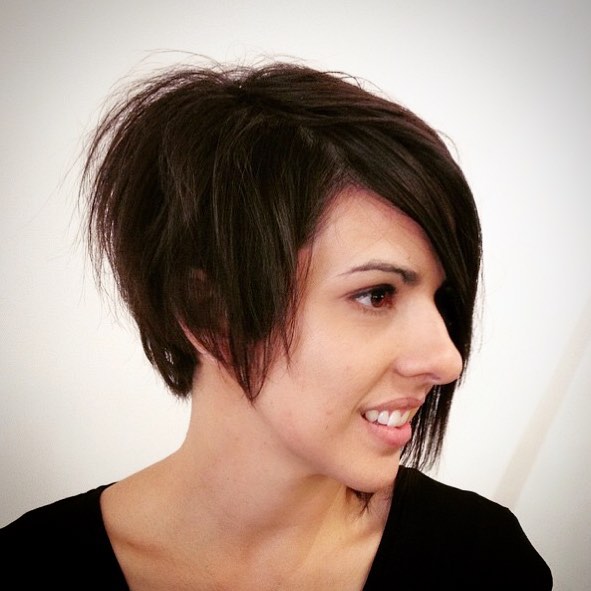 Short Uneven Bob Hairstyles