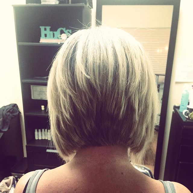 Back View of Short Stacked Bob Hairstyles - Hairstyles Weekly