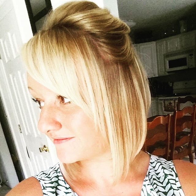 Casual Medium Length Blonde Bob Haircut Hairstyles Weekly