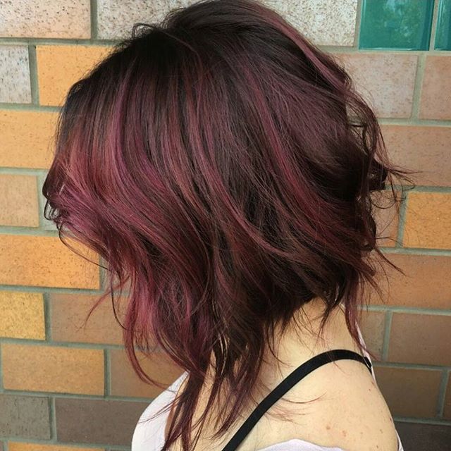 Highlighted Soft Wavy Angled Bob Hairstyle Hairstyles Weekly