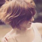 Sexy Messy Bob Hairstyle for summer