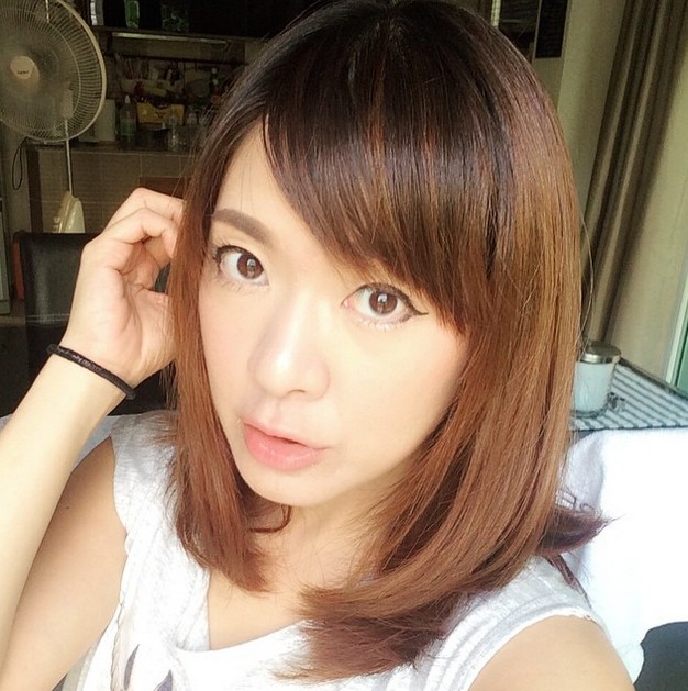Sweet medium omrbe bob hairstyle with side bangs for Asian girls - Thailand