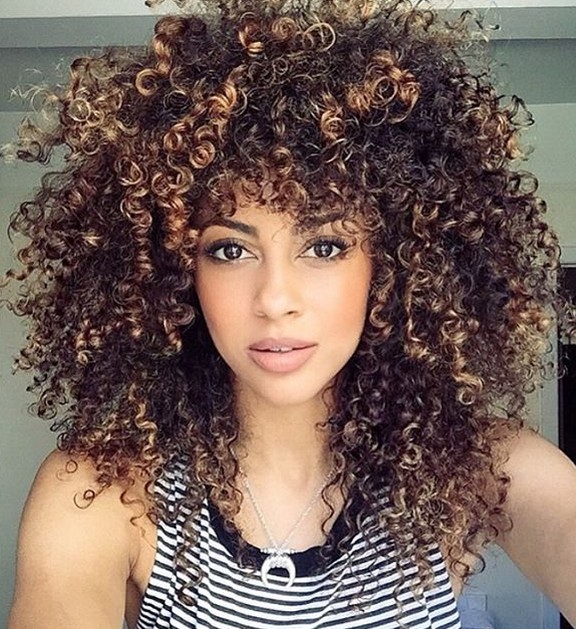 24 Easy And Cute Hairstyles For Curly Hair