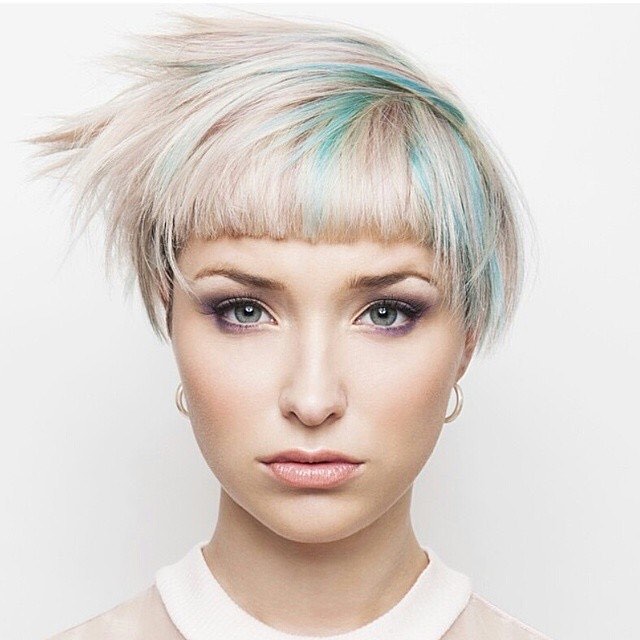 Short Pastel Hairstyle With Blunt Bangs For Fine Thin Hair