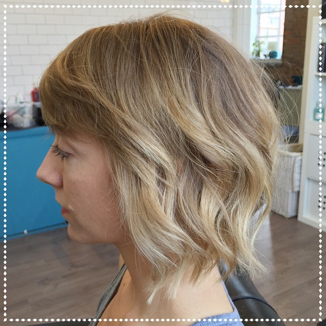 Soft Wavy Bob Hairstyle For Round Faces Hairstyles Weekly