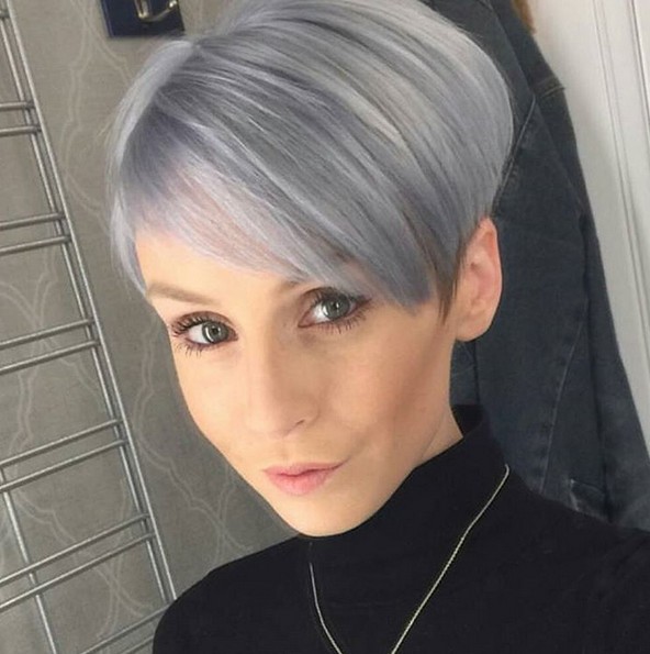 Short Haircuts For Silver Hair