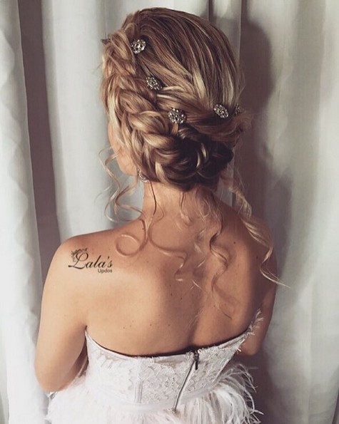 35 Romantic Wedding Updos For Medium Hair Wedding Hairstyles 21 Hairstyles Weekly