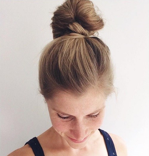 101 Cute  Easy Bun Hairstyles for Long Hair and Medium Hair  Medium hair  styles Easy updo hairstyles Hair lengths