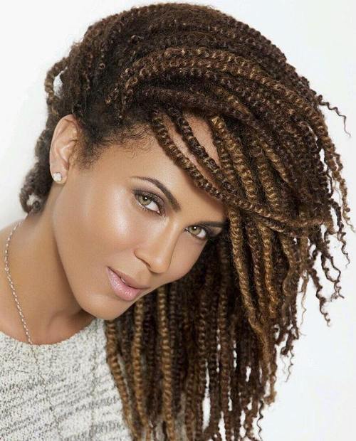 20 Beautiful Twisted Hairstyles for Women with Natural 