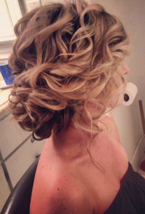 Chic gorgeous wedding updo for shoulder length hair