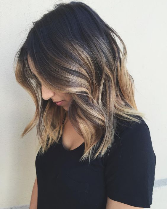hottest lob hairstyle with balayage highlights