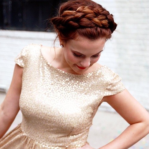 20 Elegant Ways to Have Milkmaid Hairstyles