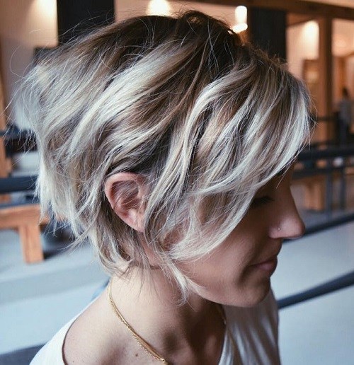 messy bob hairstyle for short hair