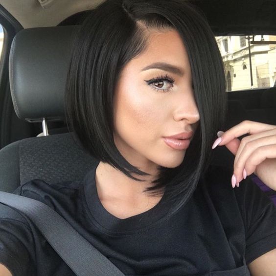 27 Graduated Bob Hairstyles That Looking Amazing on Everyone