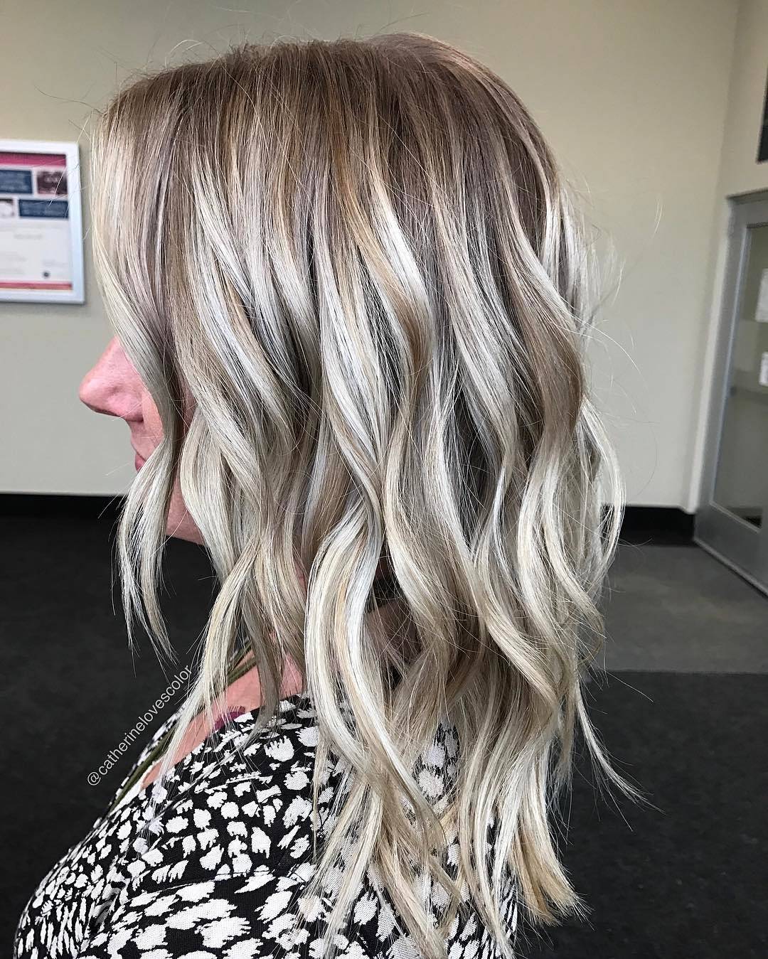 10 Blonde Balayage Hair Color Ideas In Beige Gold Silver Ash