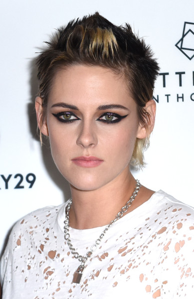 80 Best Celebrity Short Hairstyles - Short Haircuts for Women