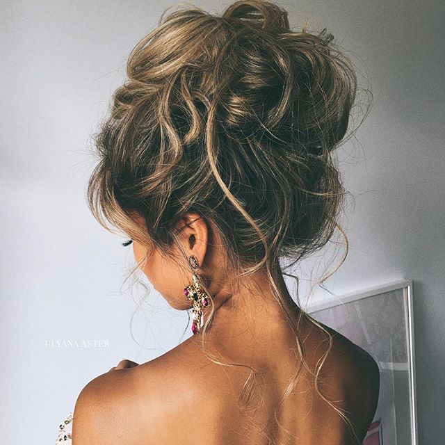 15 Romantic Messy Updos for Wedding