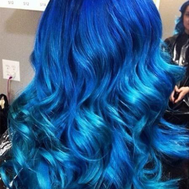 How to Rock the Blue Hair Trend