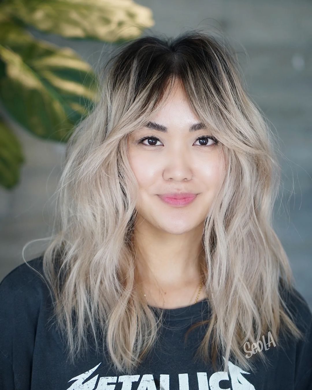 How to Style Bottleneck Bangs Like a Pro