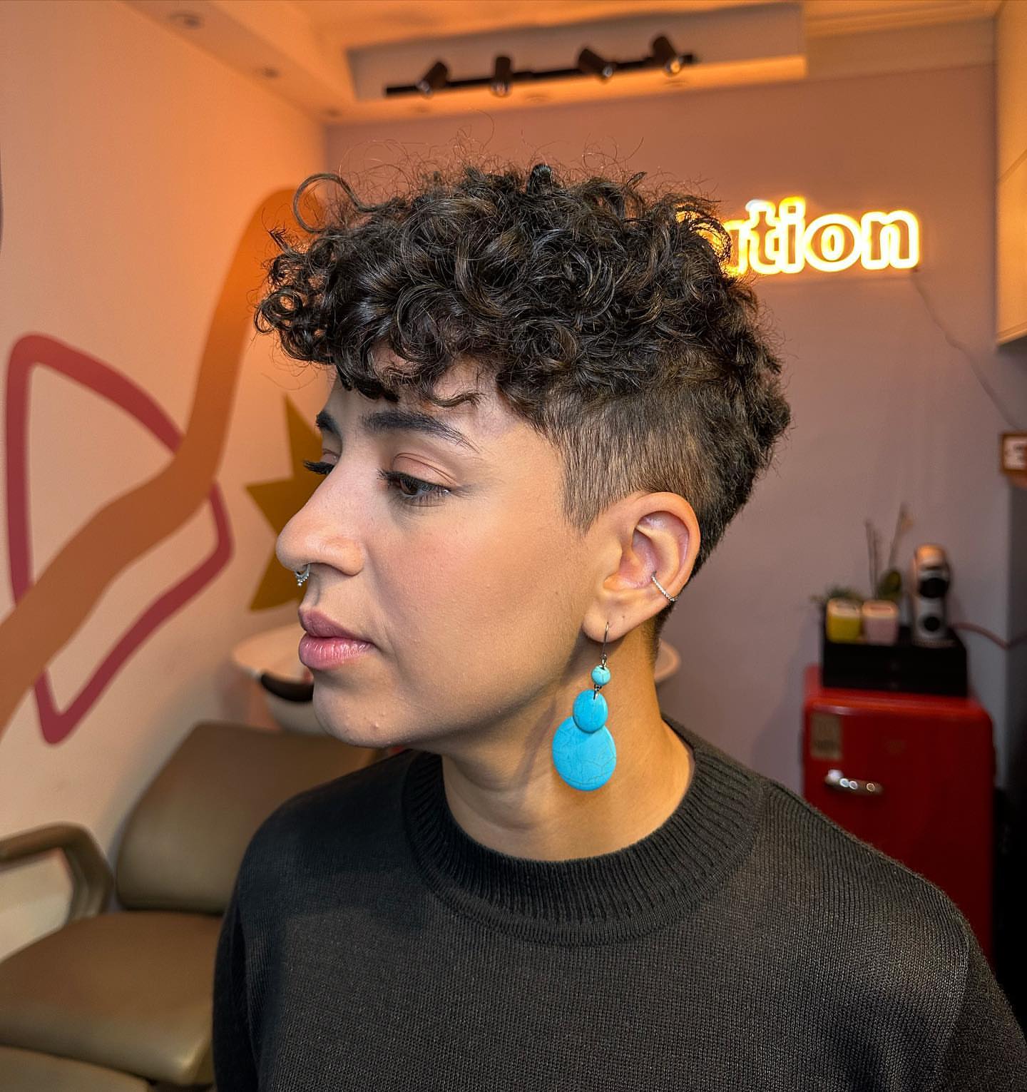 36+ Stylish Short Wavy & Curly Pixie Cuts for 2024 - Hairstyles Weekly