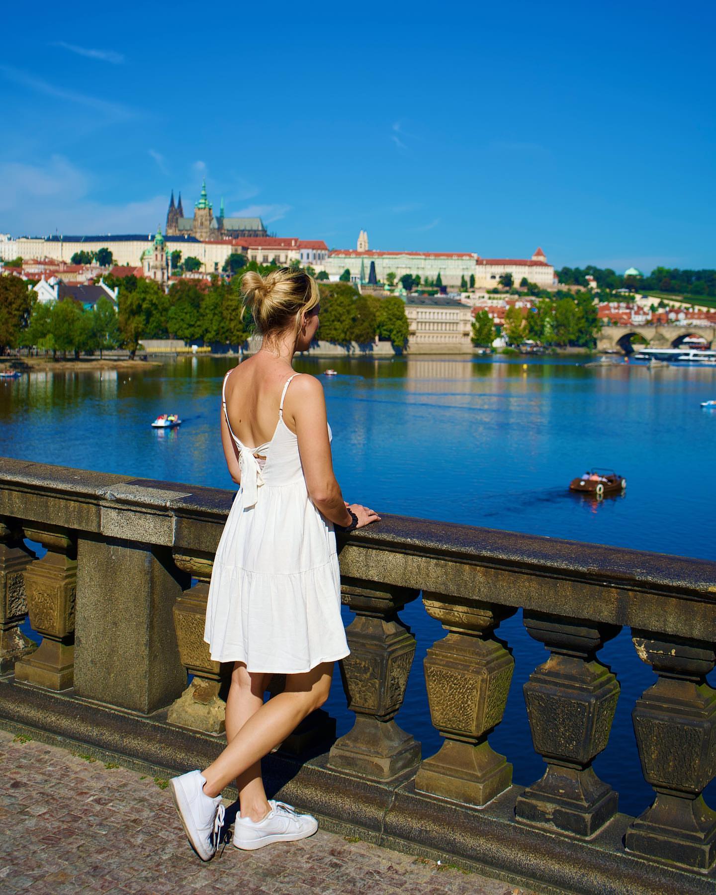 travel hairstyles 4