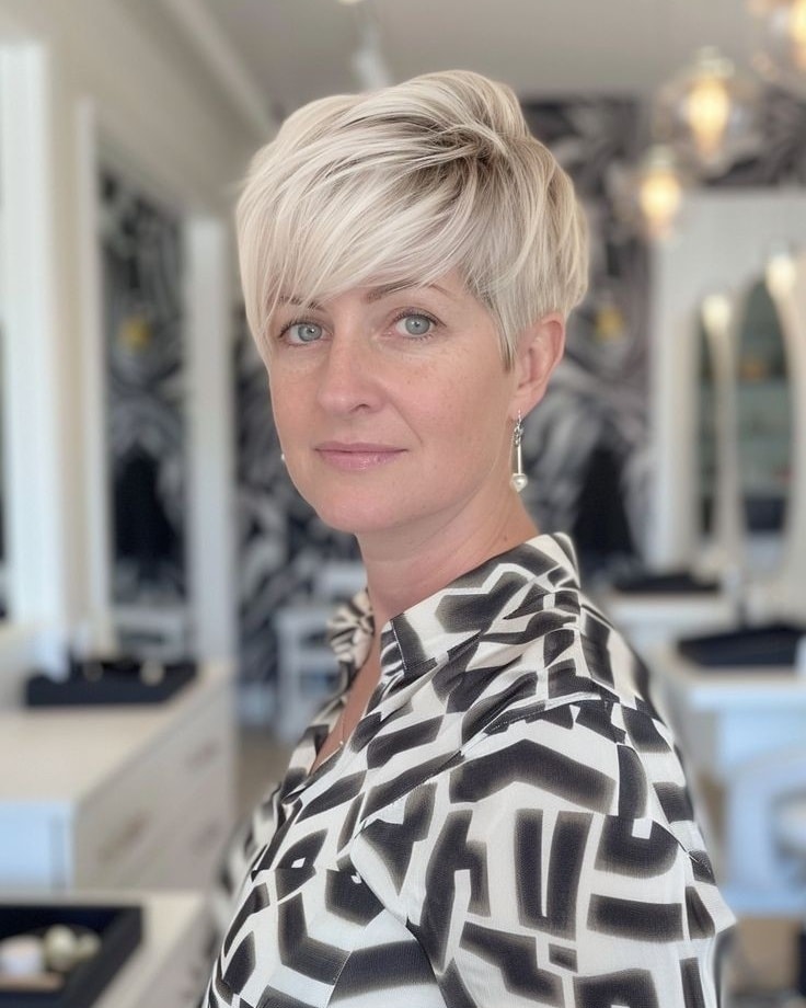 short modern pixie haircut for women over 50